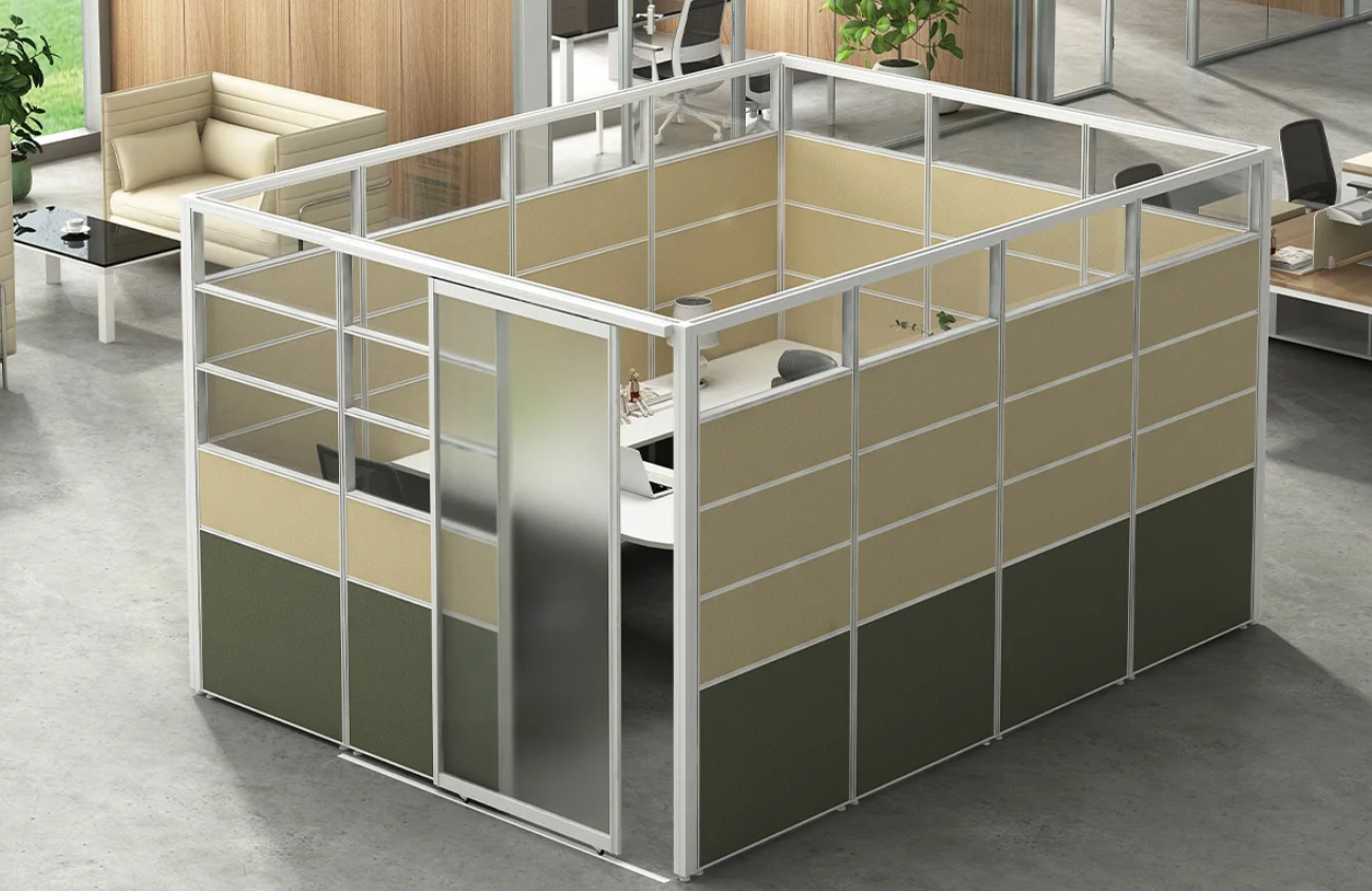 Oficina privada con cub&iacute;culo y puerta corredera